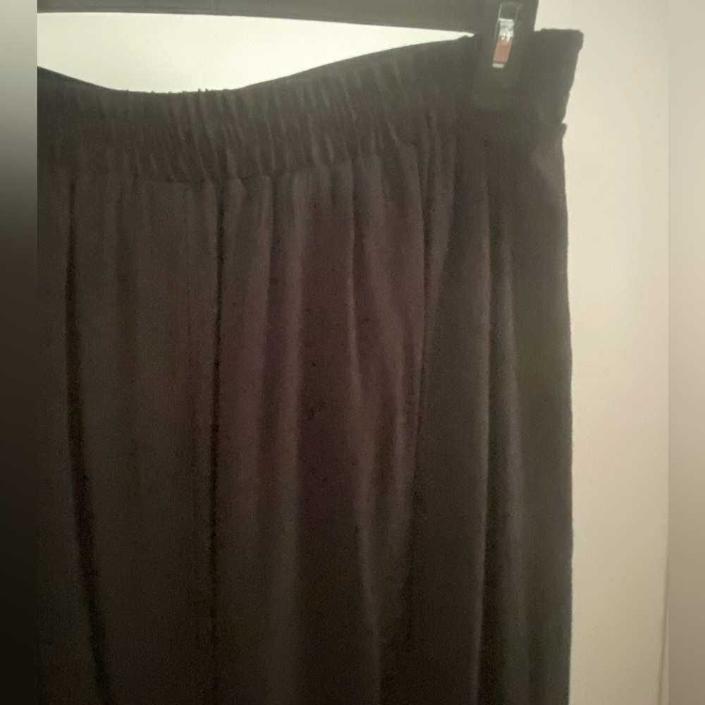 Black wrap skirt - size 1X - Picture 11 of 11